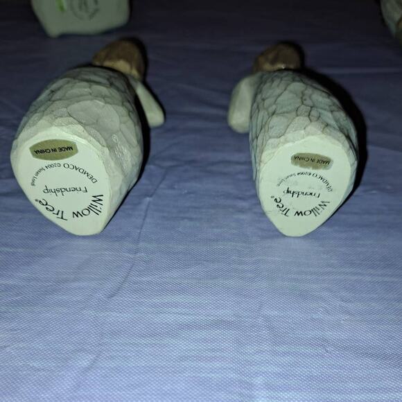 (2) Willow Tree Friendship Sculpted Hand-Painted Figures - Picture 3 of 3